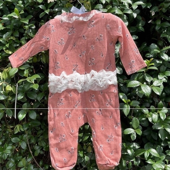 NWT NICOLE Miller Rose Tulle Detail Footie 2 Piece Set NB Girl - Picture 3 of 7